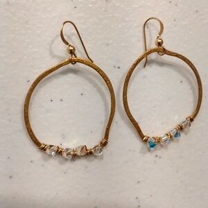 Beautiful artisan hammered gold and Austrian crystal earrings new